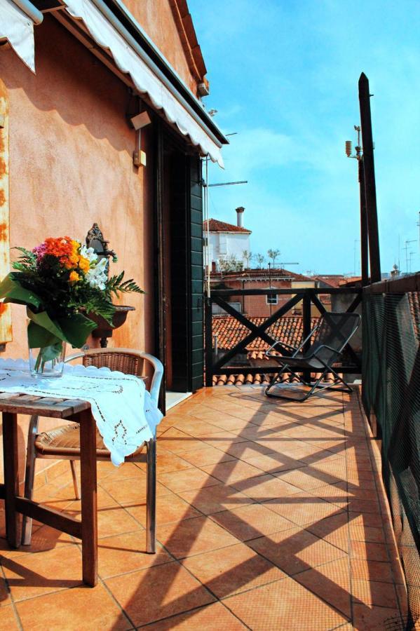 Appartement Bellissima Terrazza à Venise Extérieur photo